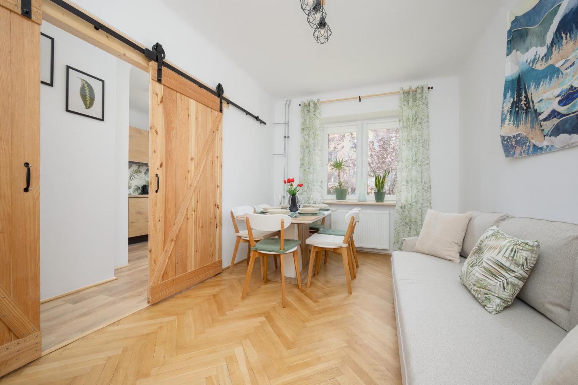 Spacious Apartment For 6 People Near The Old Town By Noclegi Renters Warsaw Exterior photo