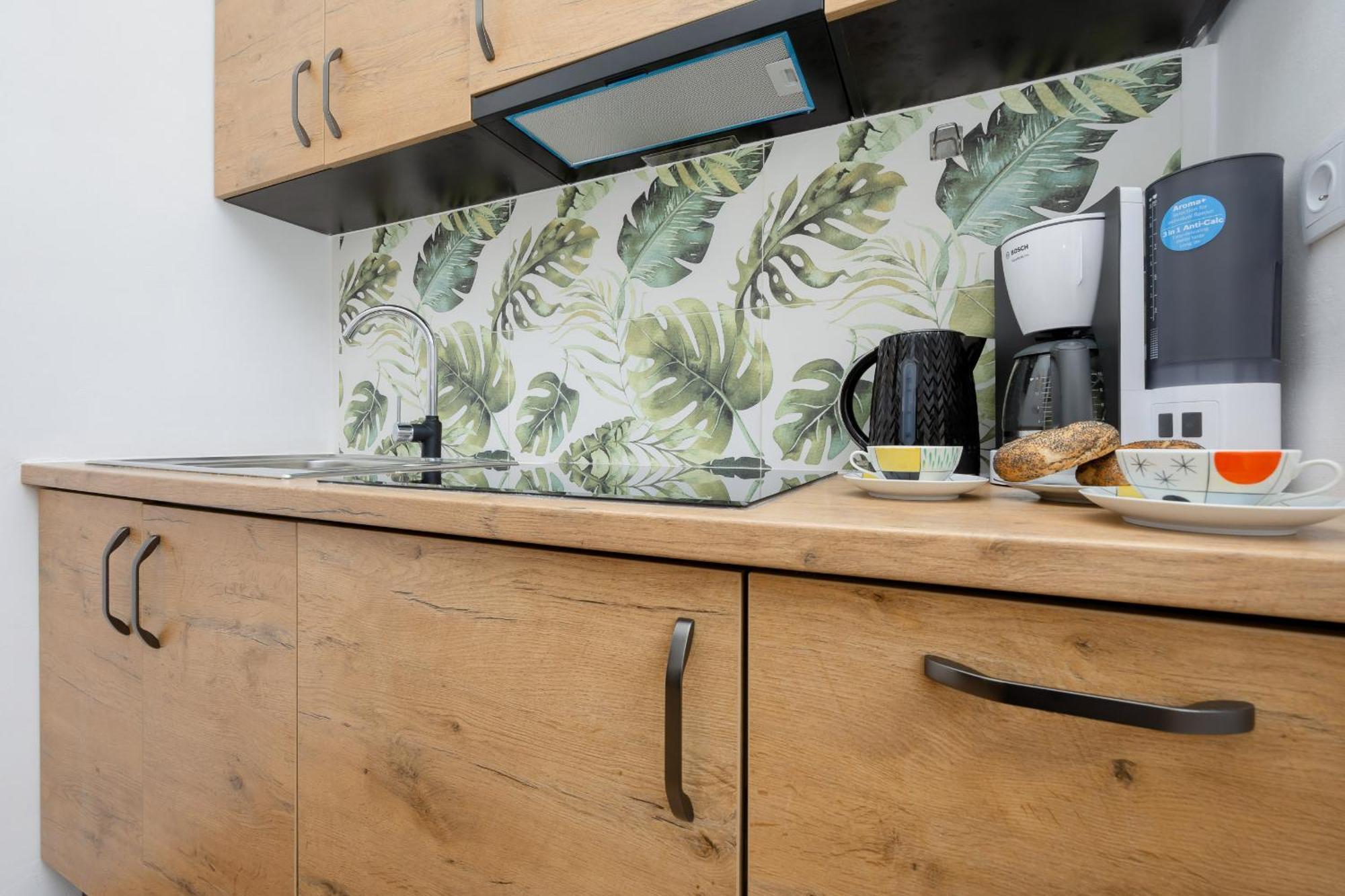 Spacious Apartment For 6 People Near The Old Town By Noclegi Renters Warsaw Exterior photo