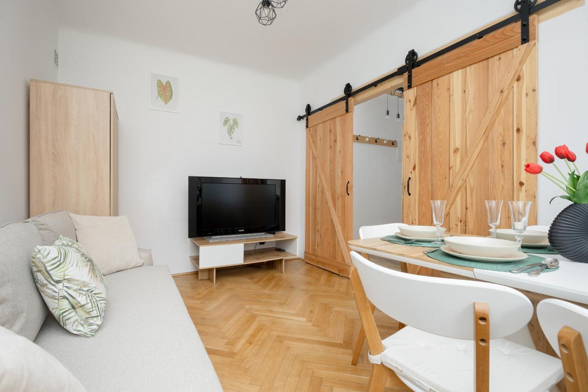 Spacious Apartment For 6 People Near The Old Town By Noclegi Renters Warsaw Exterior photo